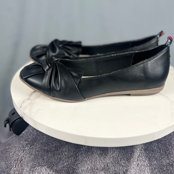 Sugar Girls Bow Tie BallerinaLeather Memory Foam Flats SZ 6 : NWOT - Picture 3 of 7